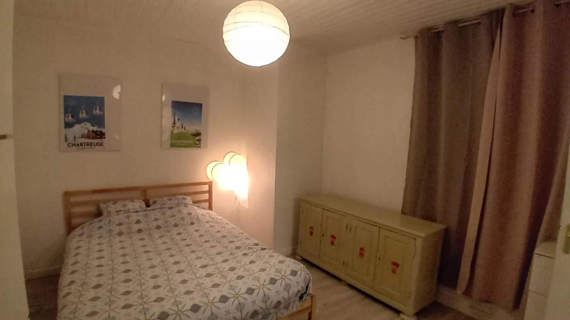 Apartment Appart Chartreux Baignoire Massante ,A 3 Minutes Du Centre En Bus! 2 Etoiles Atout France France